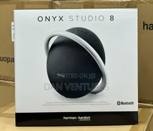 Onyx S T U D I O 8