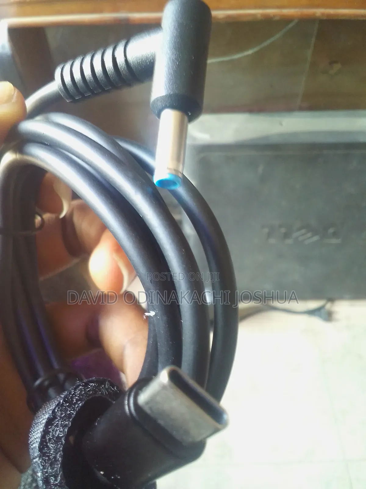 Usb-C to Smart Blue Mouth Adapter Charging Cable