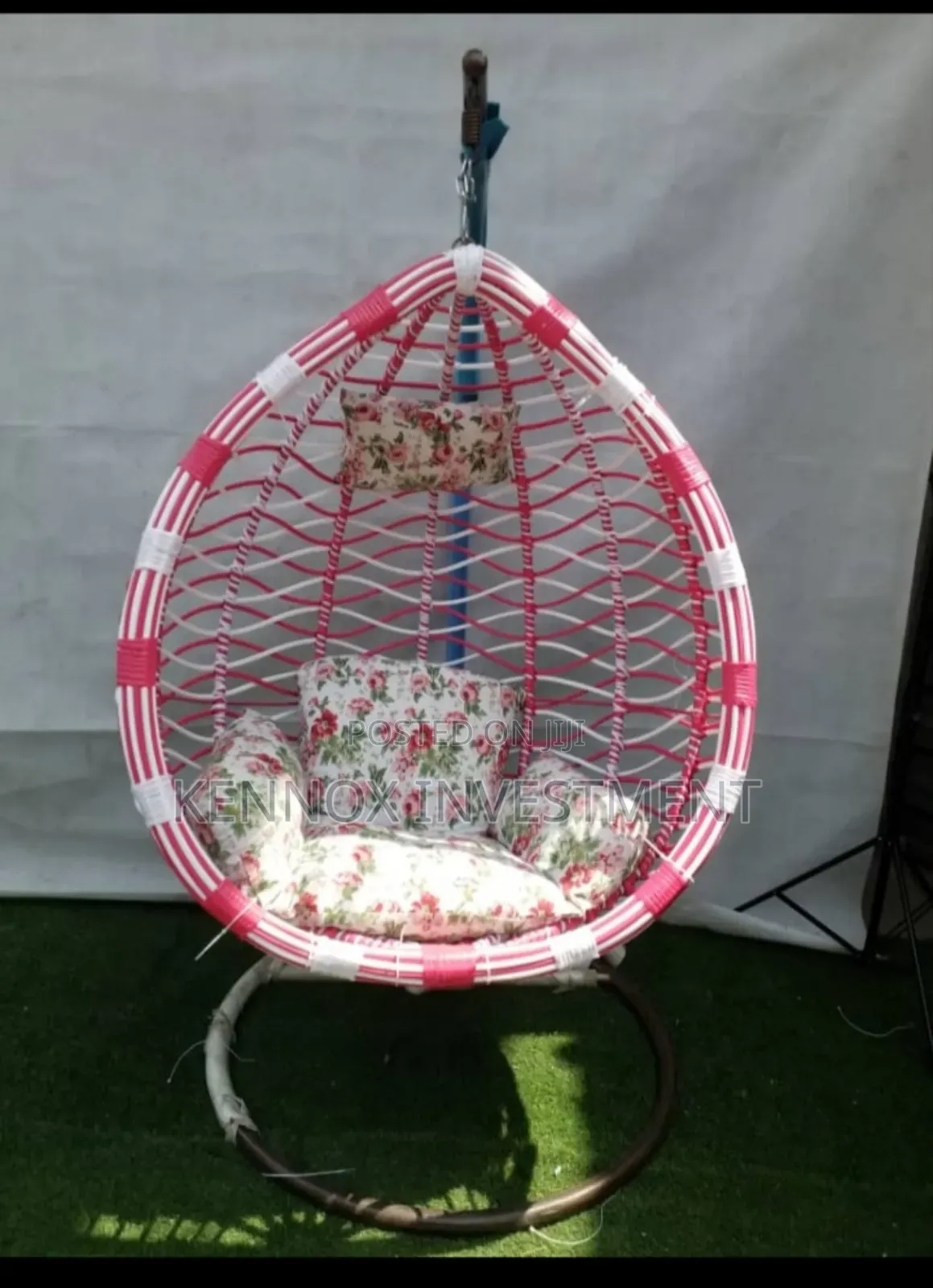 First Class Swing Basket Seat