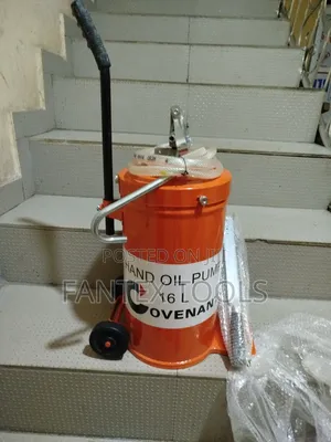 Oil Bucket 16 Liters.