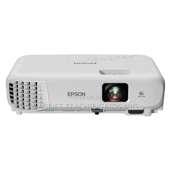 Epson Eb E01, 3300 Lumens Projector