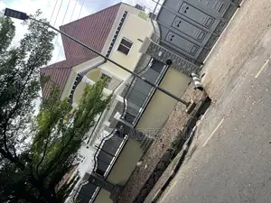 4bdrm Duplex in Gwarimpa Estate By, Gwarinpa for rent