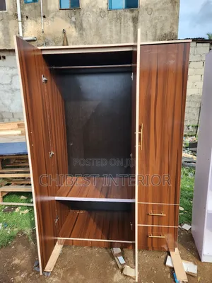 Plain Wooden Wardrobe Made With HDF Wood