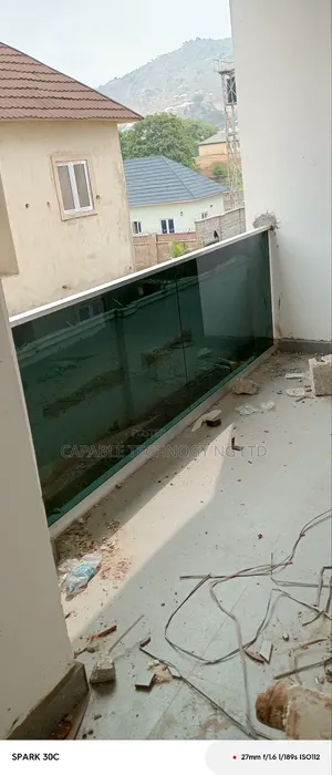 Glass Balcony Handrail