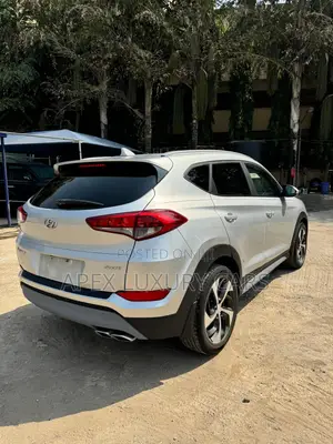 Hyundai Tucson 2018 Silver
