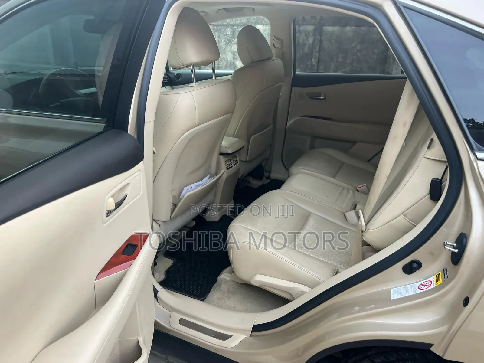Lexus RX 350 2011 Gold