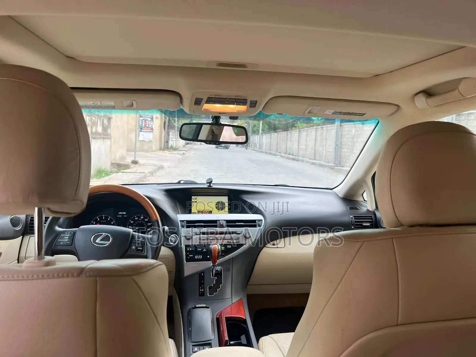 Lexus RX 350 2011 Gold
