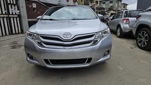 Toyota Venza XLE 4dr Wagon AWD (3.5L 6cyl 6A) 2014 Silver