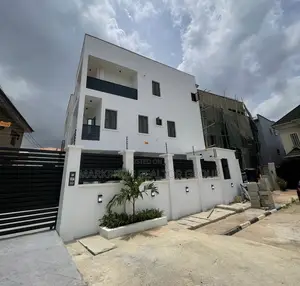 4bdrm Duplex in Omole Phase 1 Ikeja for sale