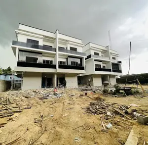 5bdrm Duplex in Ikeja Gra Lagos for sale