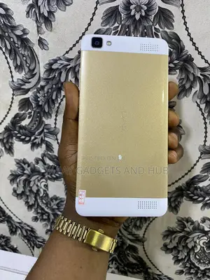 Vivo Y37 16 GB Gold