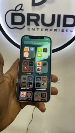 Apple iPhone 12 64 GB White