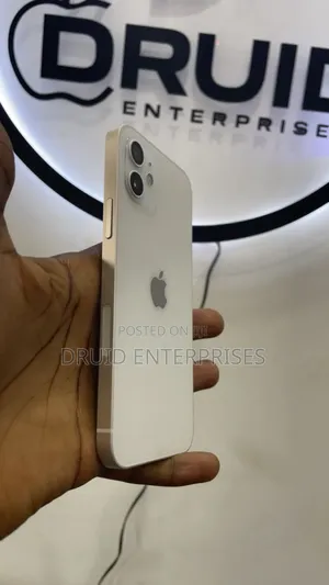 Apple iPhone 12 64 GB White