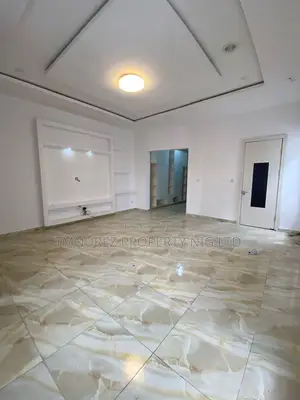 Studio Apartment in Oral Estate, Chevron for rent