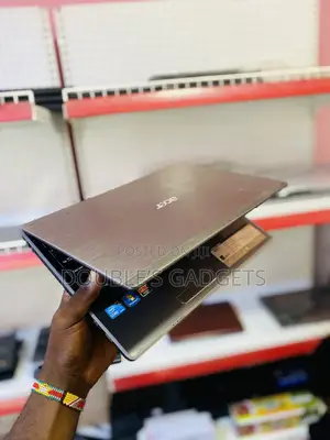 Laptop Acer Aspire 3 4GB Intel Core I5 HDD 320GB