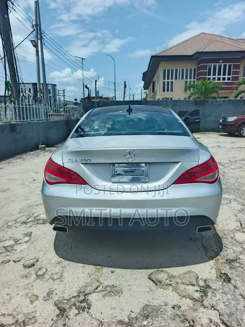Mercedes-Benz CLA-Class CLA 250 Sedan 2016 Silver