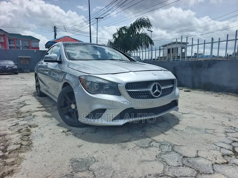 Mercedes-Benz CLA-Class CLA 250 Sedan 2016 Silver