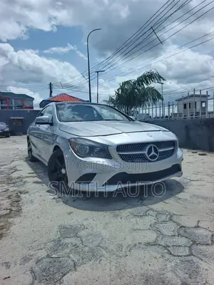 Mercedes-Benz CLA-Class CLA 250 Sedan 2017 Silver