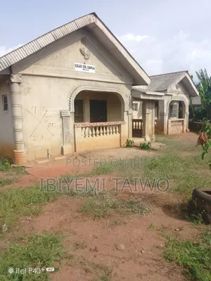 Photo - 3bdrm Bungalow in Ijebu for sale