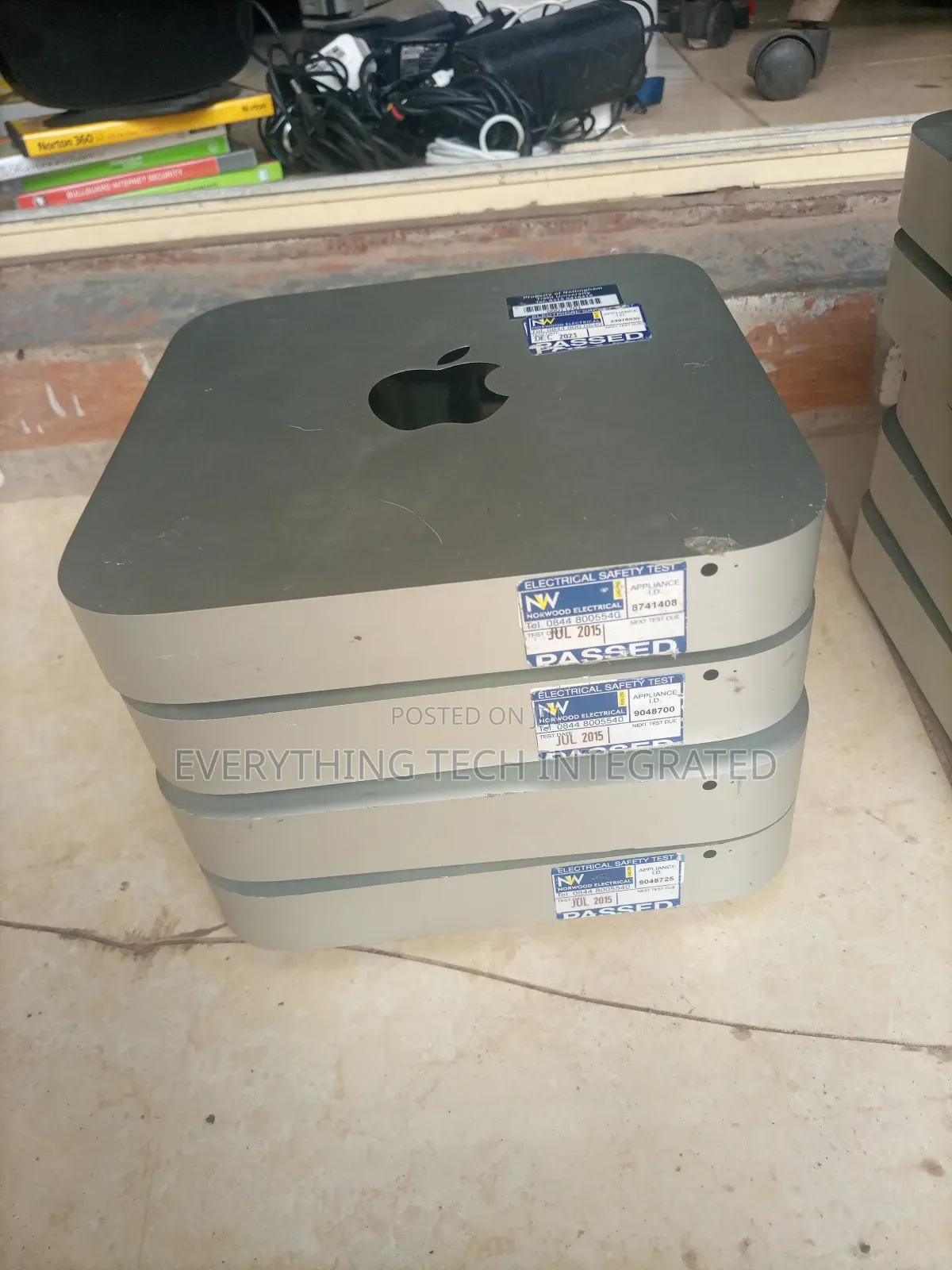 Desktop Computer Apple Mac Mini 4GB Intel Core I5 SSHD (Hybrid) 256GB