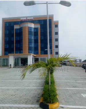 Luxery 72 Rooms Suites Along Leki Epe Highway