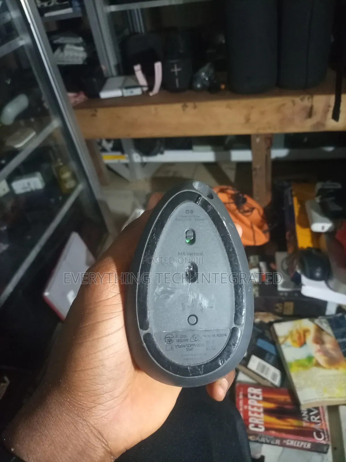 Logitech Mx Vertical Wireless Mouse Ergonomic