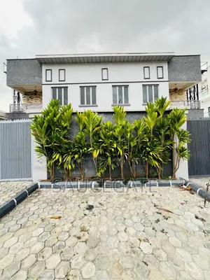 Furnished 4bdrm Duplex in Lekkis Phase 1 for rent