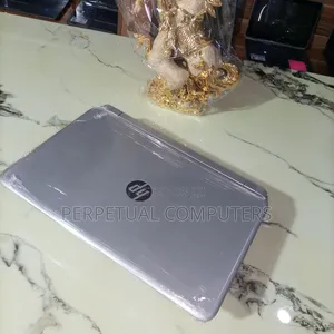 Photo - Laptop HP Pavilion 15 8GB Intel Core I5 HDD 500GB