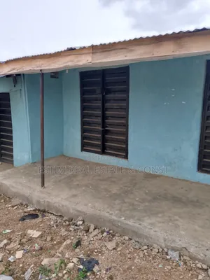 Shop for Rent at the Back of Apete Garage