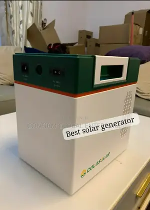 Cola 2000 (2kwh) Solar Generator