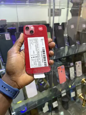 Apple iPhone 13 128 GB Red
