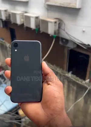 Apple iPhone XR 64 GB Black