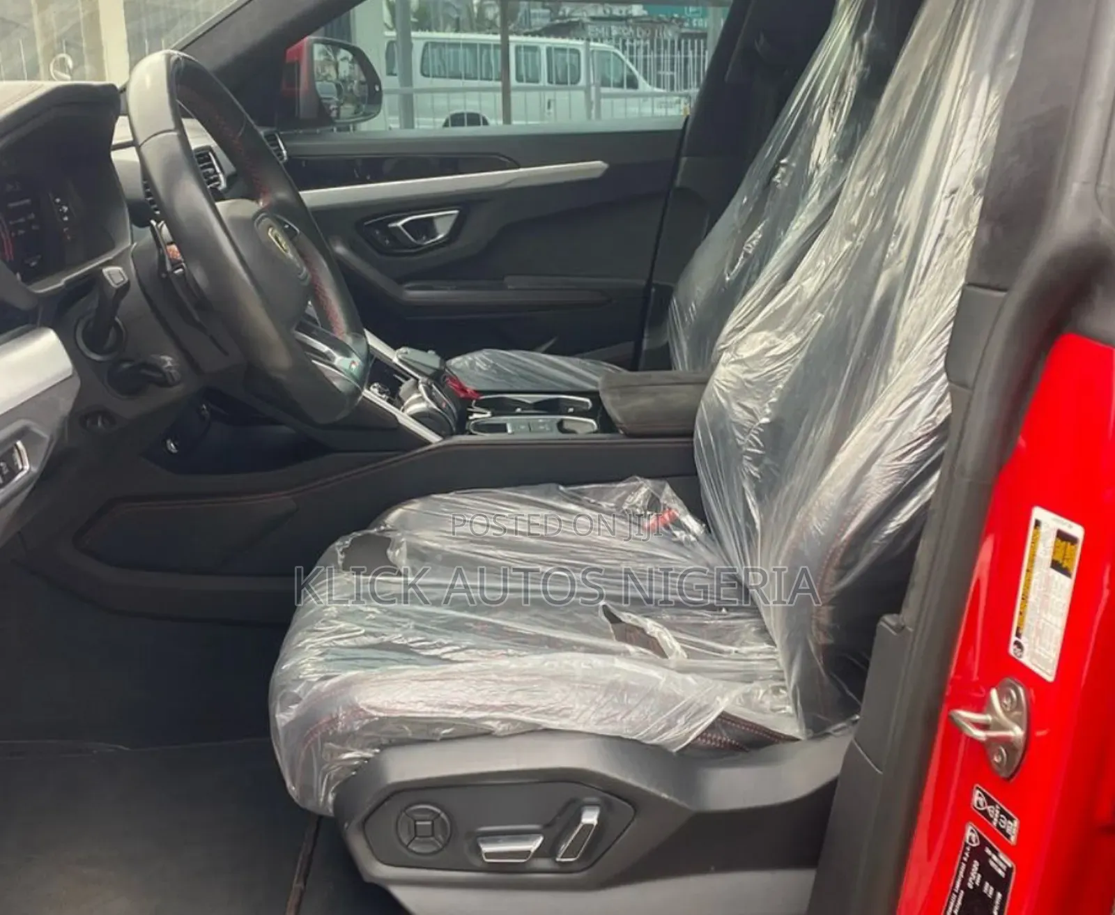 Lamborghini Urus 2021 Red