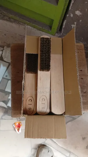 Original Cis Goldsmith Brush