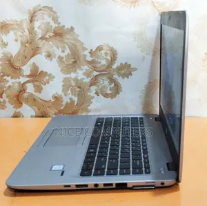 Laptop HP EliteBook 840 G3 8GB Intel Core I5 HDD+SSD 256GB