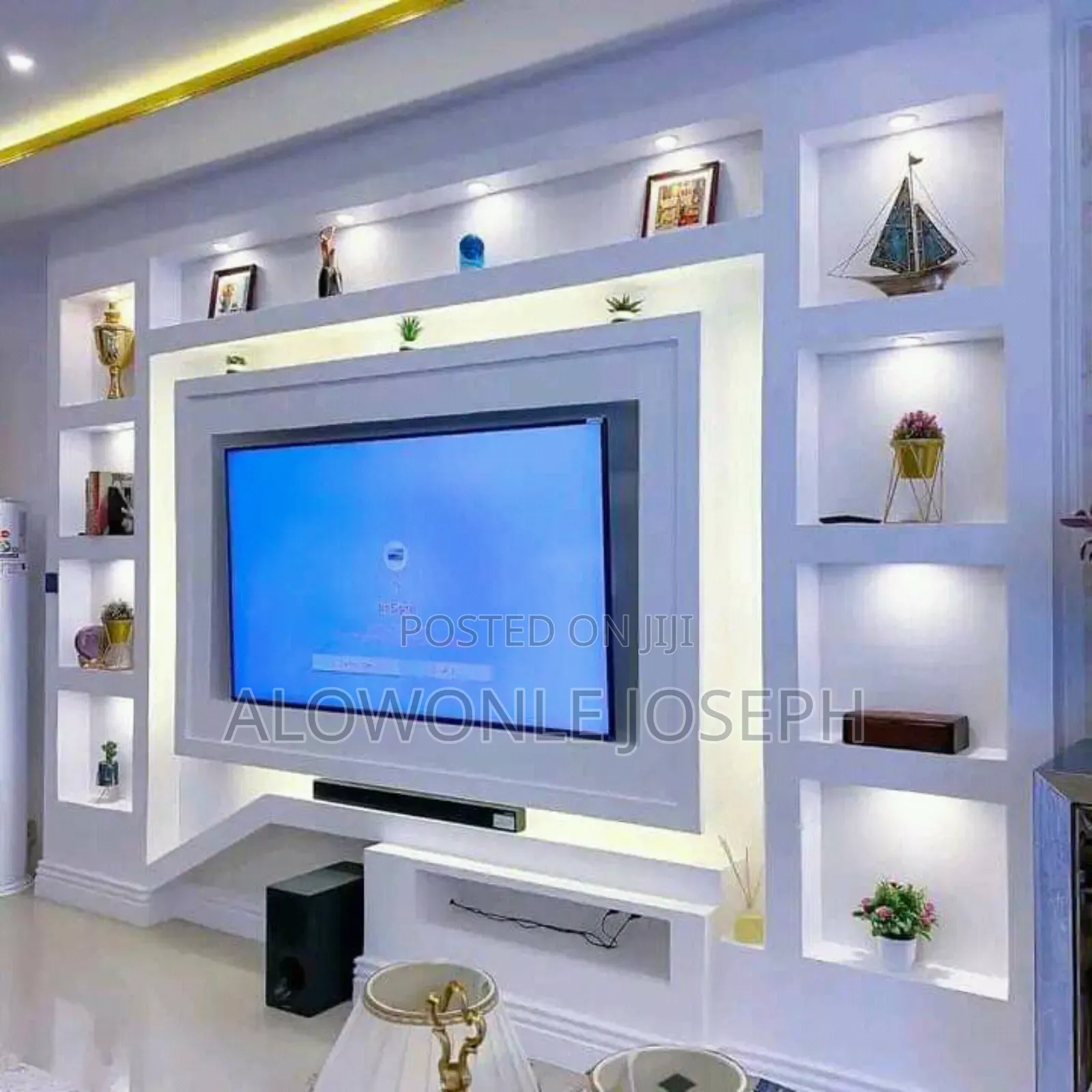 Tv Stand P.O.P