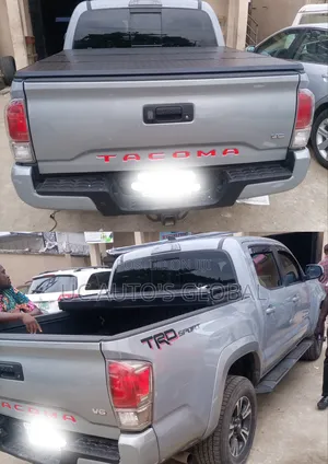 Fiber Folding Bootcover Tacoma 2022