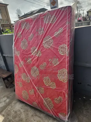 Queen Size 10inches Foam.