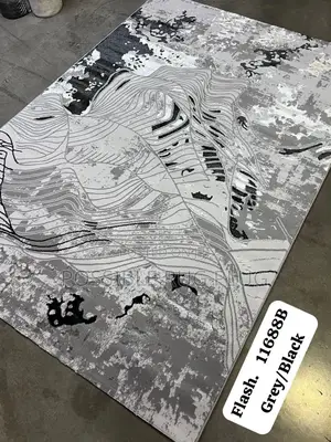 Quality Gray/Black Center Rug