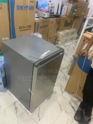 The Perfect Chill for Your Space : Hisense 121l Refrigerator