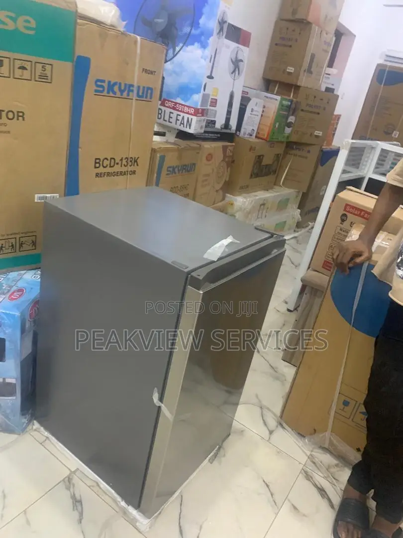 Keep Snack Fresh : Hisense 121l Single Door Refrigerator