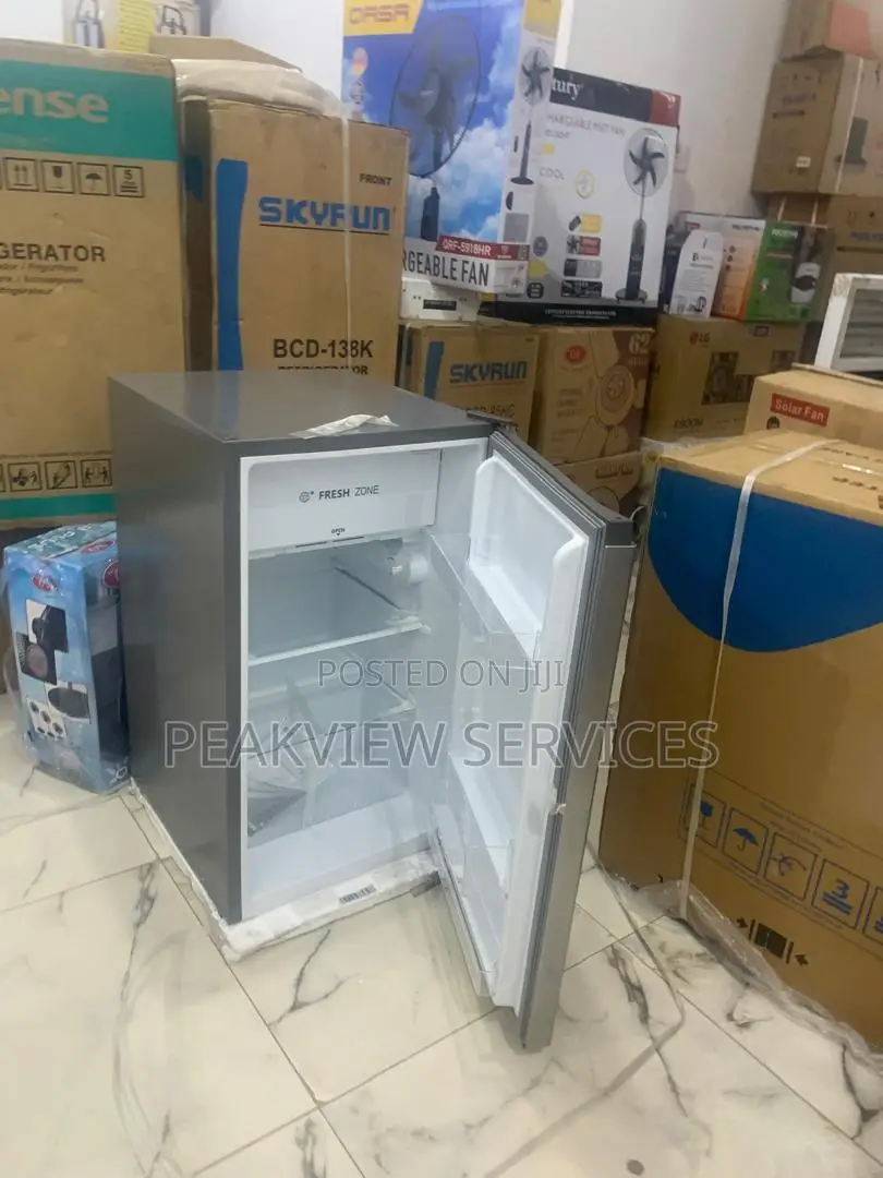 Energy Efficient and Always Cool : Hisense 121l Refrigerator