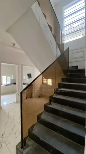Clearglass Railings*