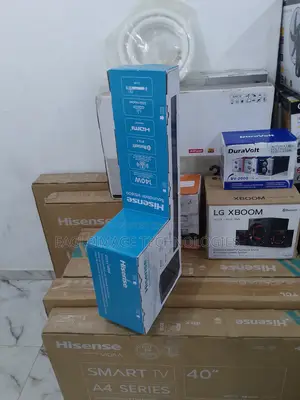Photo - Hisense Loud and Clear 2.1 Channel Soundbar Hs1800