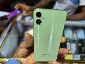 Samsung Galaxy A05 64 GB
