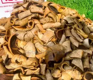 Dried White Pomo