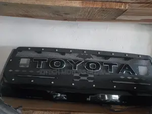 Grill Toyota Tundra 2023 Lastet Design