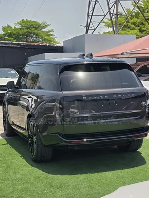 Land Rover Range Rover Vogue 2023 Brown