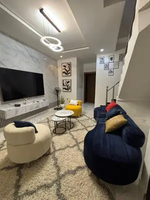 Luxury 3 Bedroom Fully Serviced Terrace Duplex