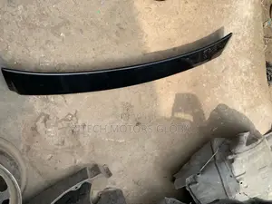 Back Roof Spoiler Is250